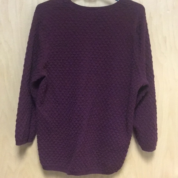 Sweater - Picture 3 of 3